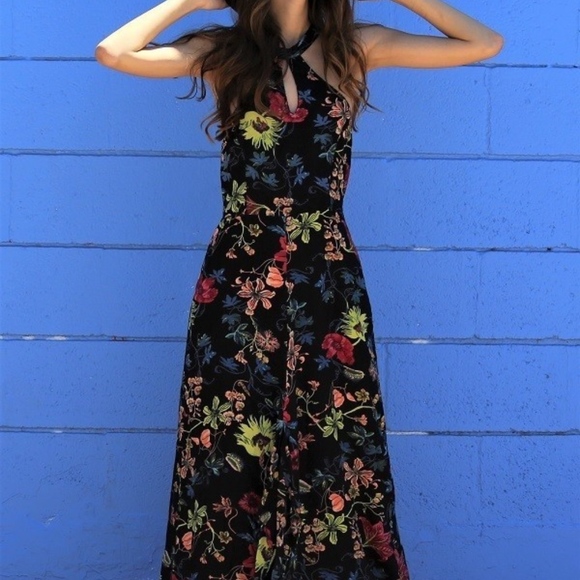 Floral Keyhole Mock Neck Maxi Dress - Picture 4 of 5